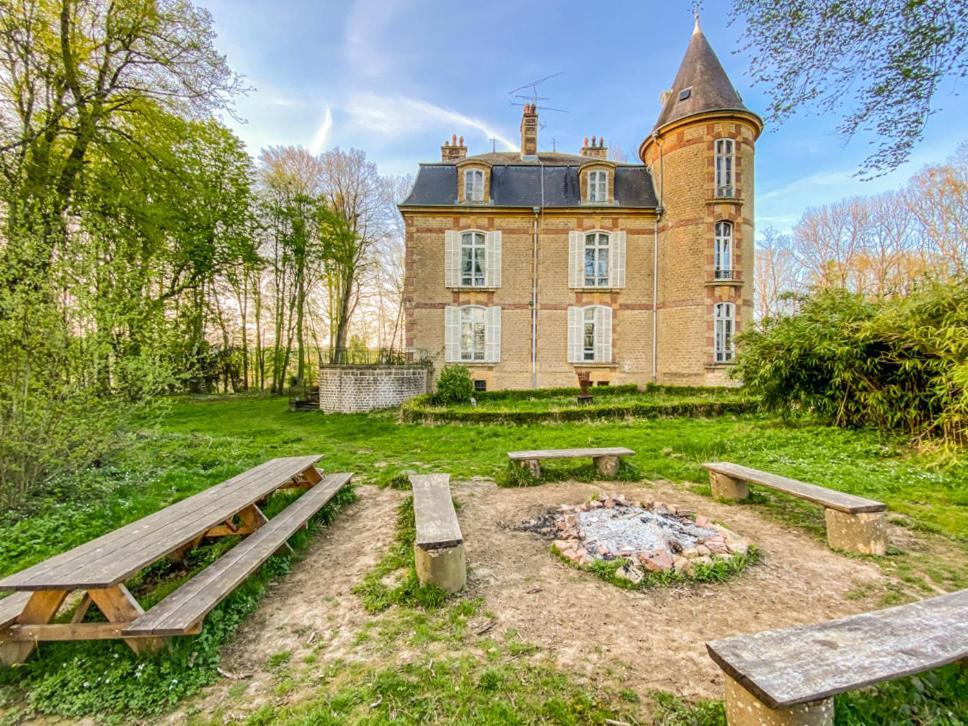 Private Castle With Park - Chateau Guillermo La Moncelle Εξωτερικό φωτογραφία