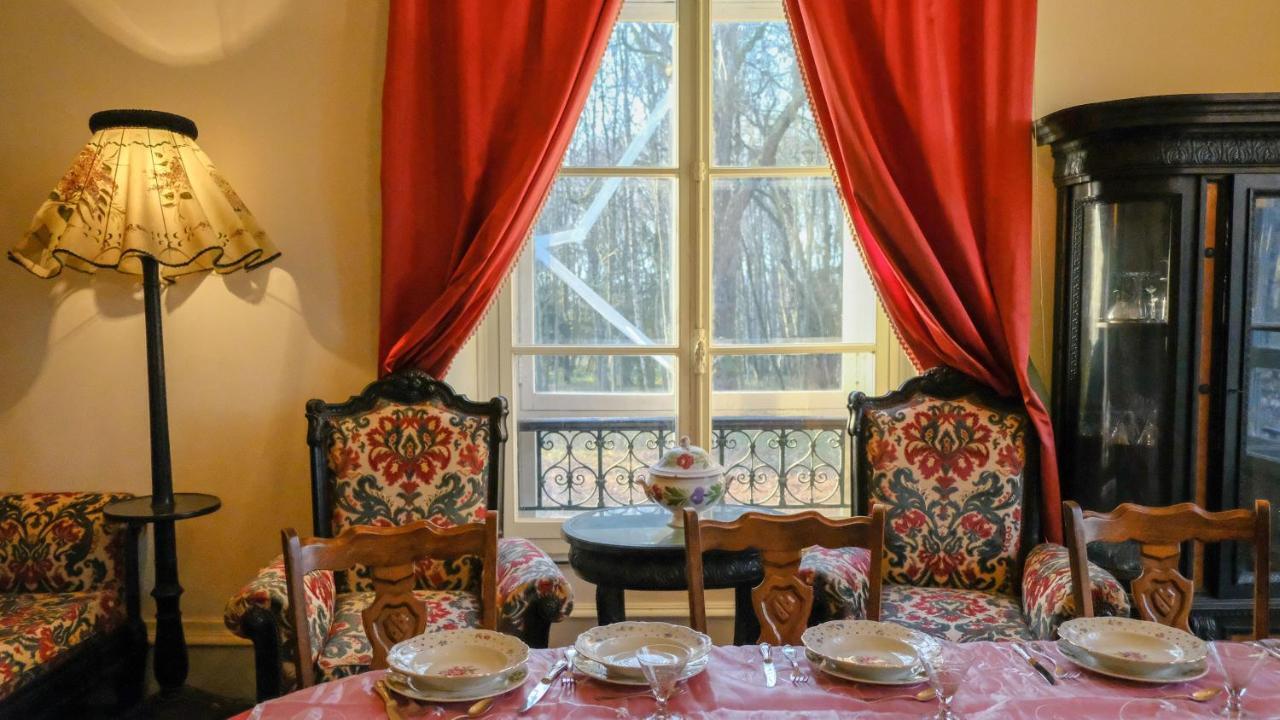 Private Castle With Park - Chateau Guillermo La Moncelle Εξωτερικό φωτογραφία