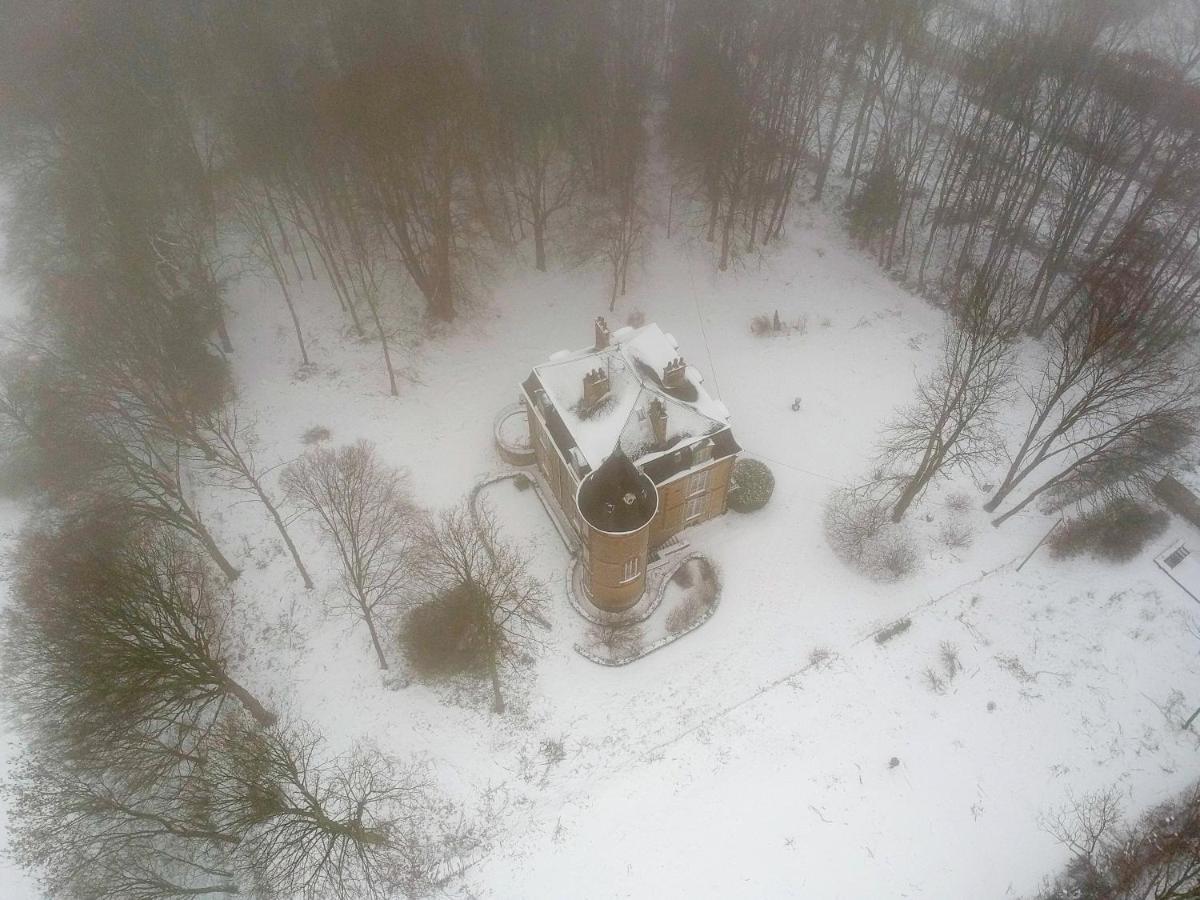 Private Castle With Park - Chateau Guillermo La Moncelle Εξωτερικό φωτογραφία